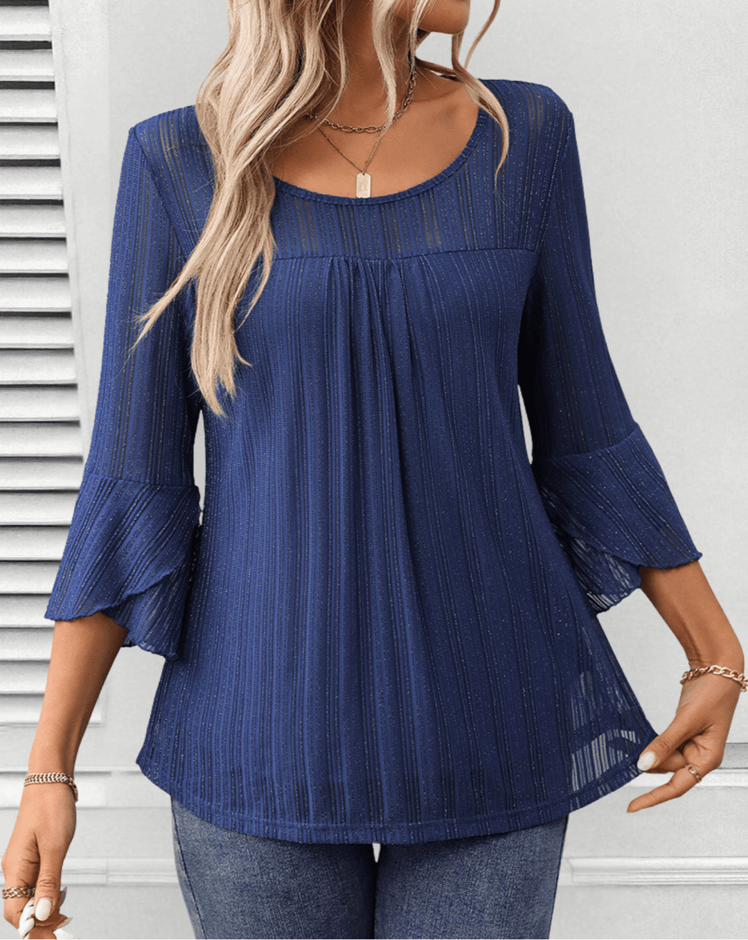 Larra | Sleek Pleated Blouse
