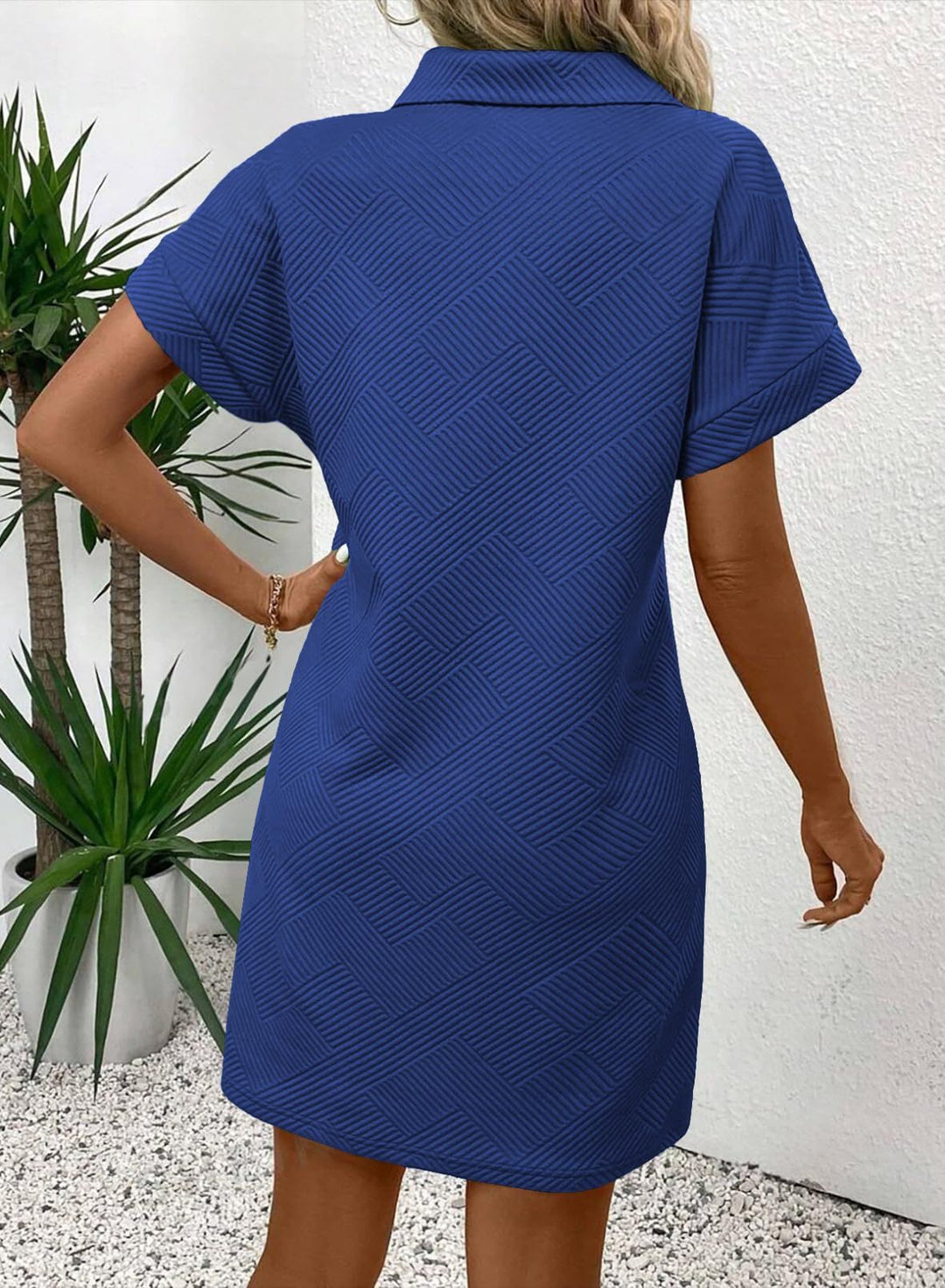 Amber | Chic Collared Batwing Midi